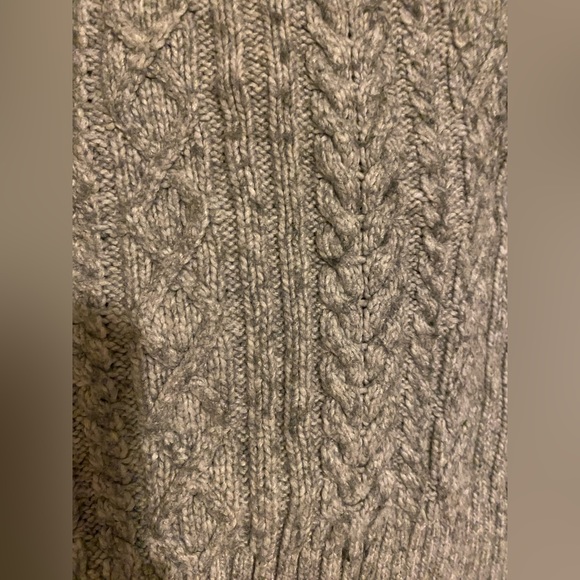 Catherine Malandrino chunky v neck knit sweater - Picture 2 of 4